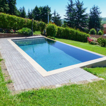 Piscina A Cascata Laterale